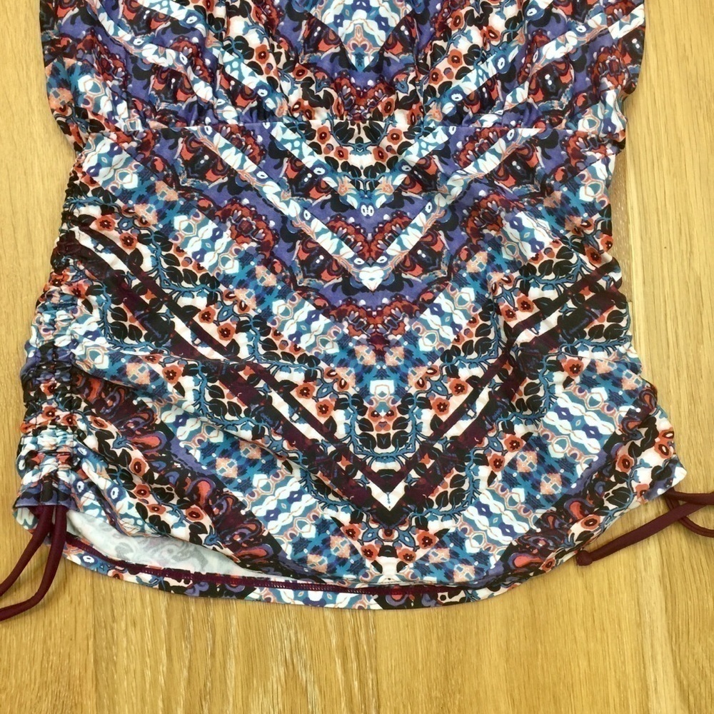 Athleta Marrakesh Side Scrunch Tankini Swim Top - Picture 6 of 11